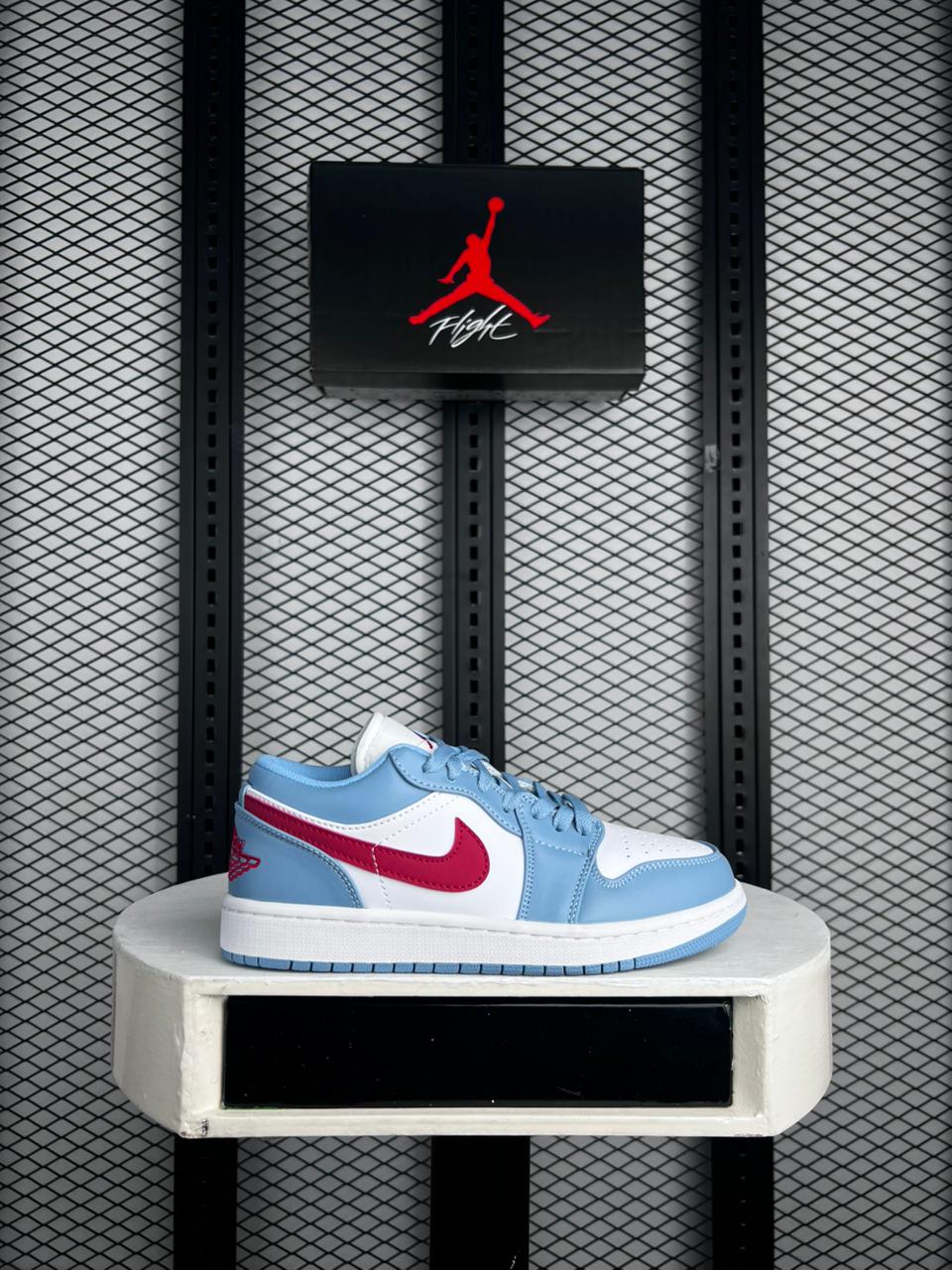 Nike Women’s Air Jordan 1 Low “Blue whisper dune red”