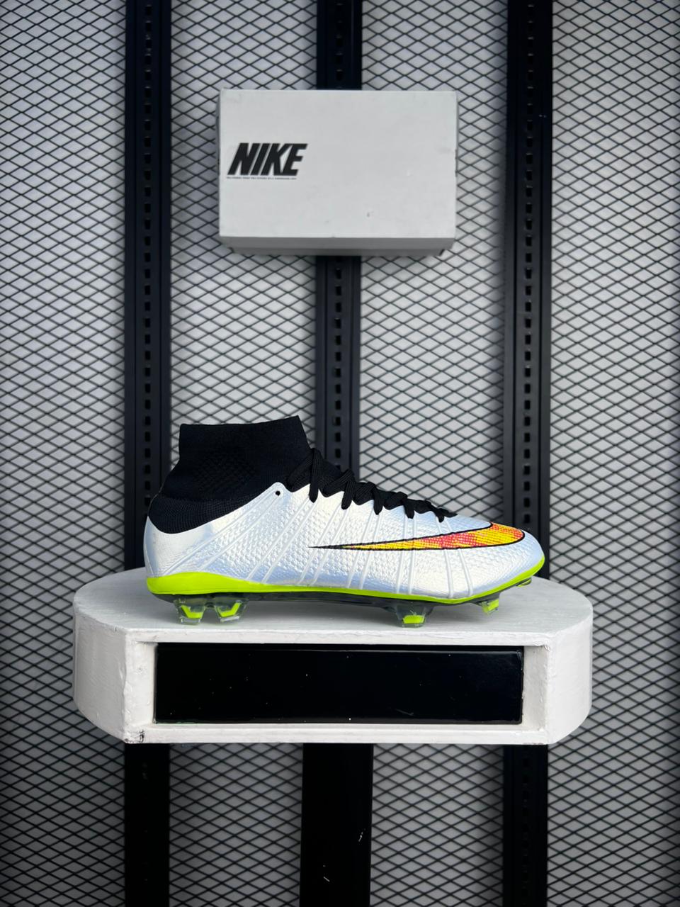 Nike Mercurial Superfly 4