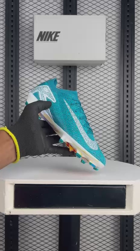 Nike Air Zoom Mercurial Vapor 16