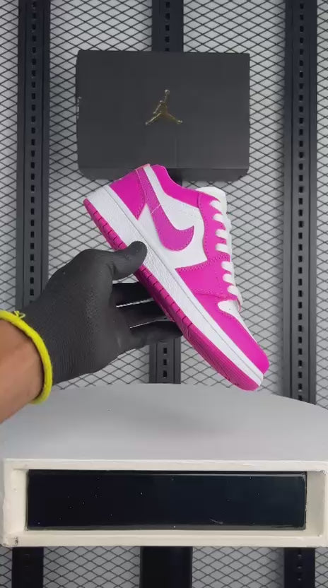 Nike Air Jordan 1 Low “FirePink”